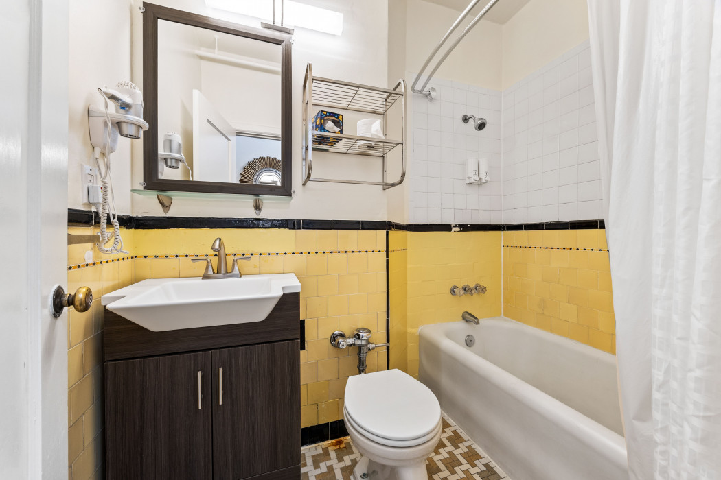 Bath Room